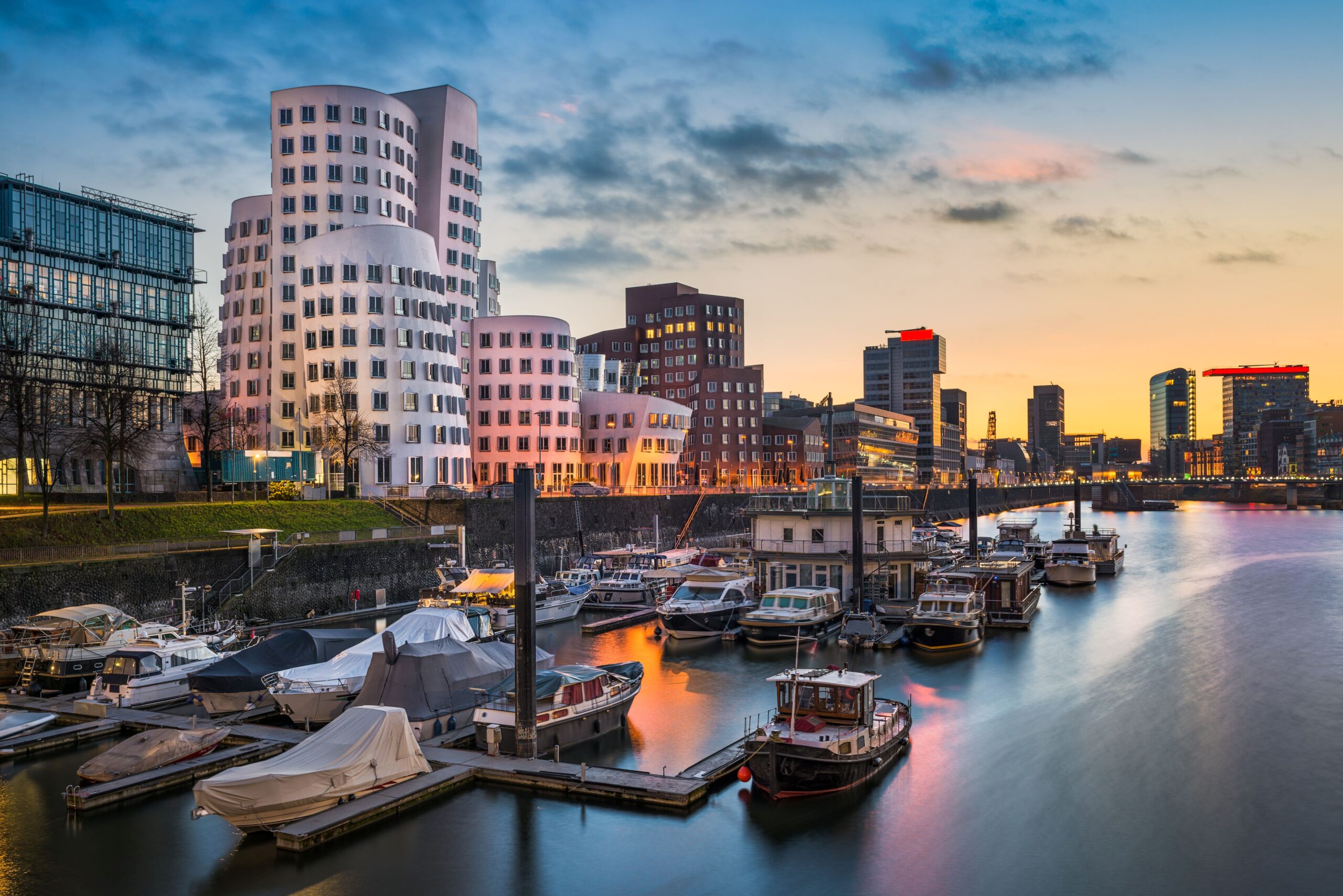 Escort_Duesseldorf_City